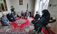 حضور سرپرست دانشگاه علوم پزشکی خراسان شمالی در منزل شهید محمد تیمورزاده
